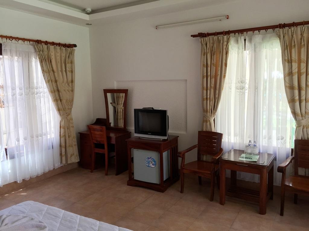 Ngoc Bich Bungalow Hotel Phan Thiet Kültér fotó